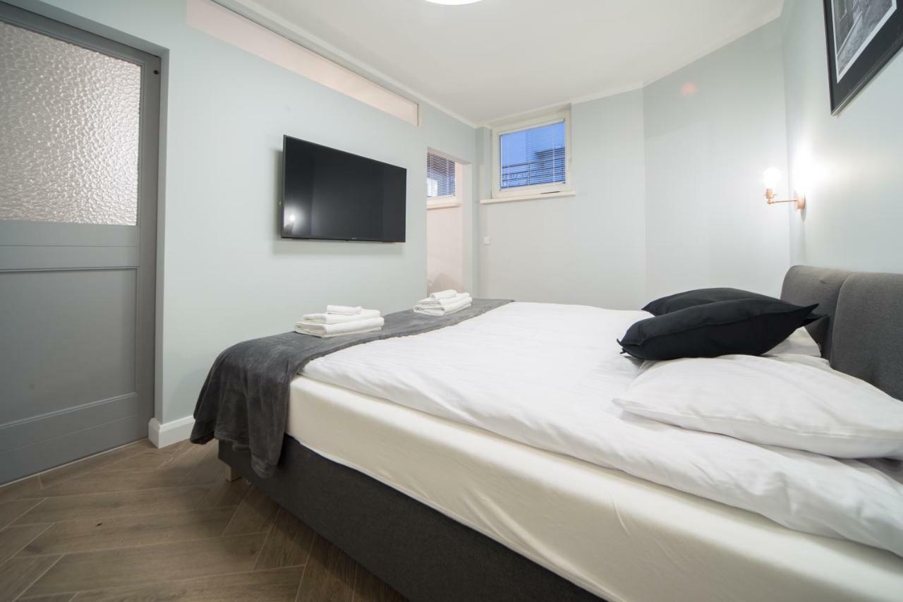 M6 Main Square Stylish One Bedroom Kraków Eksteriør billede